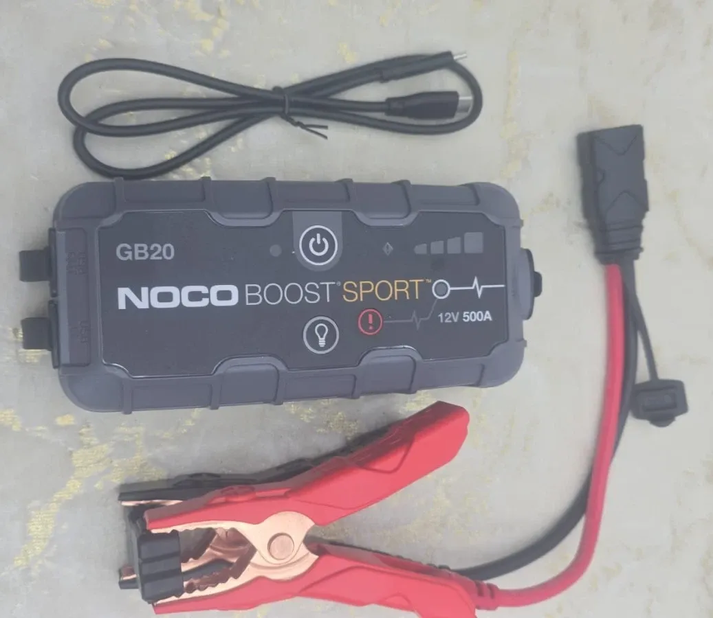 NOCO GB20 Boost Sport 500A 12V Jump Starter Up to 4.0L Petrol Engine - View 3